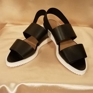 NWOT EVERLANE SHOES